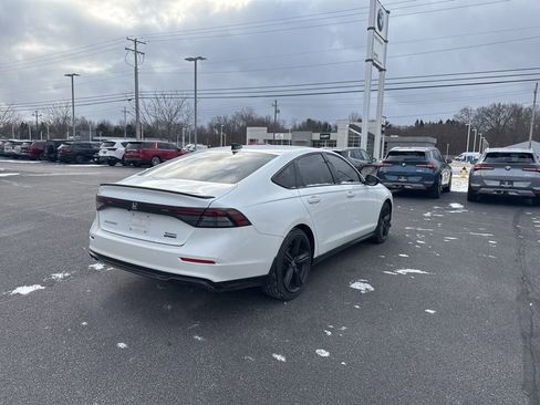 Used 2024 Honda Accord Sport image 21