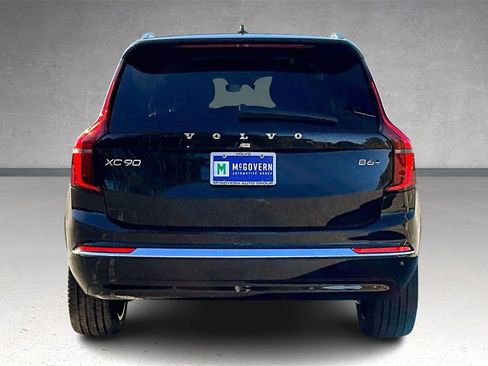 New 2026 Volvo XC90 B6 Ultra w/ Protection Package Premier image 4