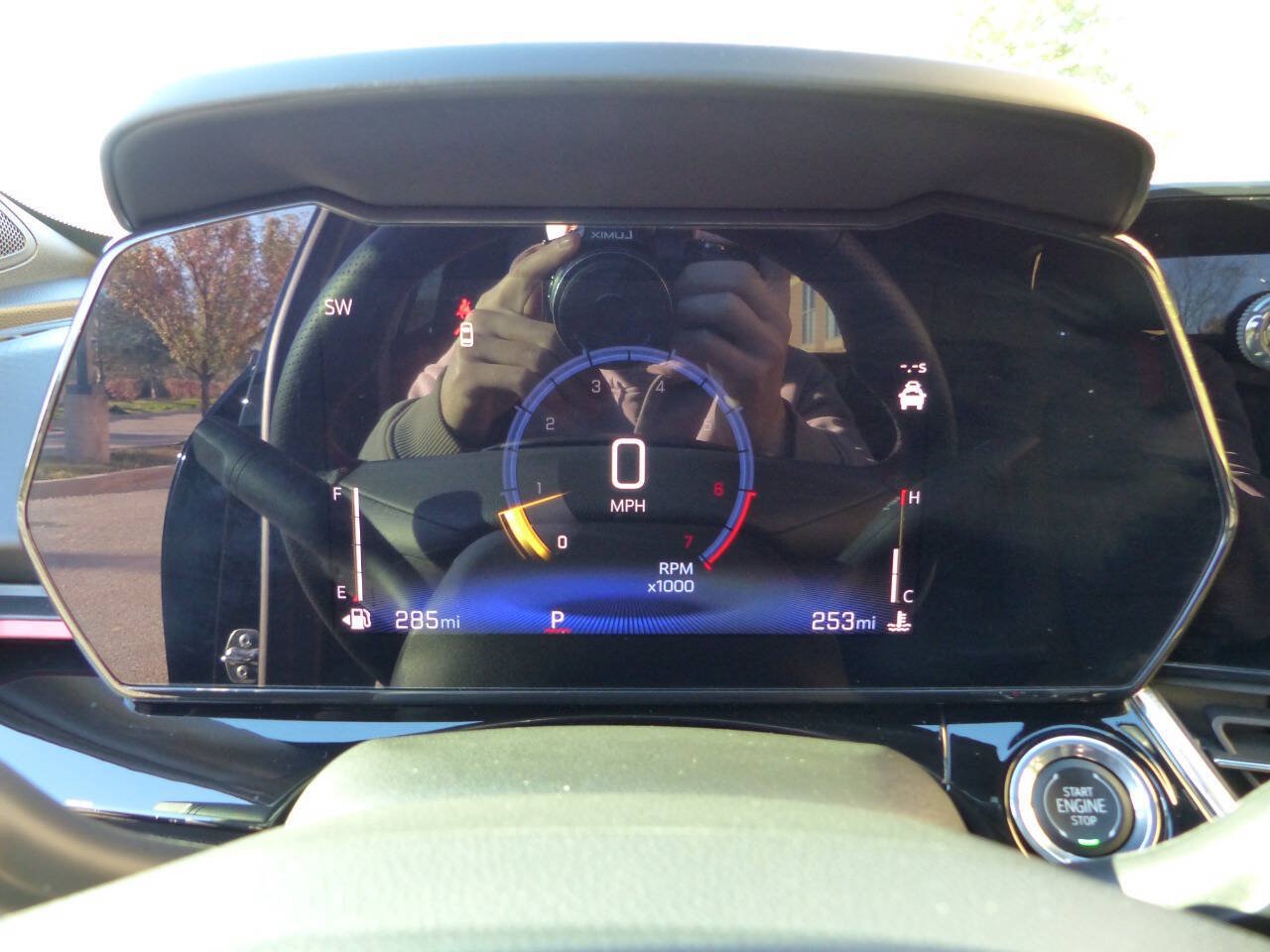 Used 2026 Chevrolet Trax RS w/ Sunroof Package FWD image 30