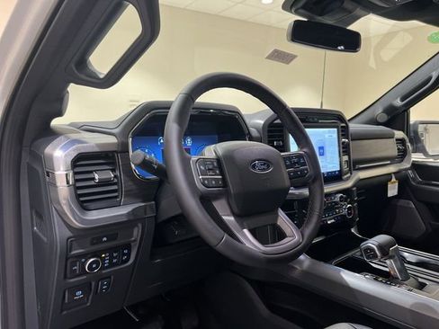 New 2025 Ford F150 Lariat w/ Equipment Group 501A Mid image 9