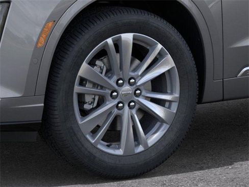 New 2025 Cadillac XT6 Premium Luxury w/ Technology Package image 9