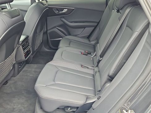 Certified 2025 Audi Q8 Premium Plus w/ Premium Plus Package image 13