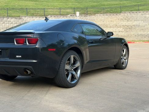 Used 2011 Chevrolet Camaro LT w/ RS Package RWD image 7