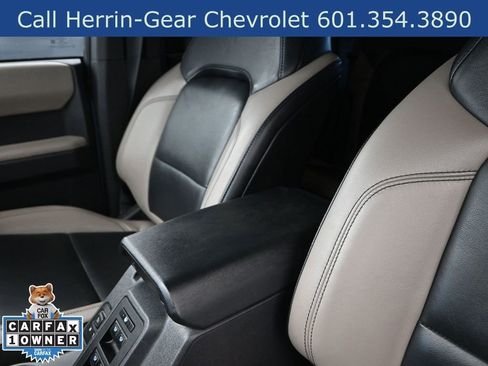 Used 2023 Ford Bronco Wildtrak AWD/4WD image 14
