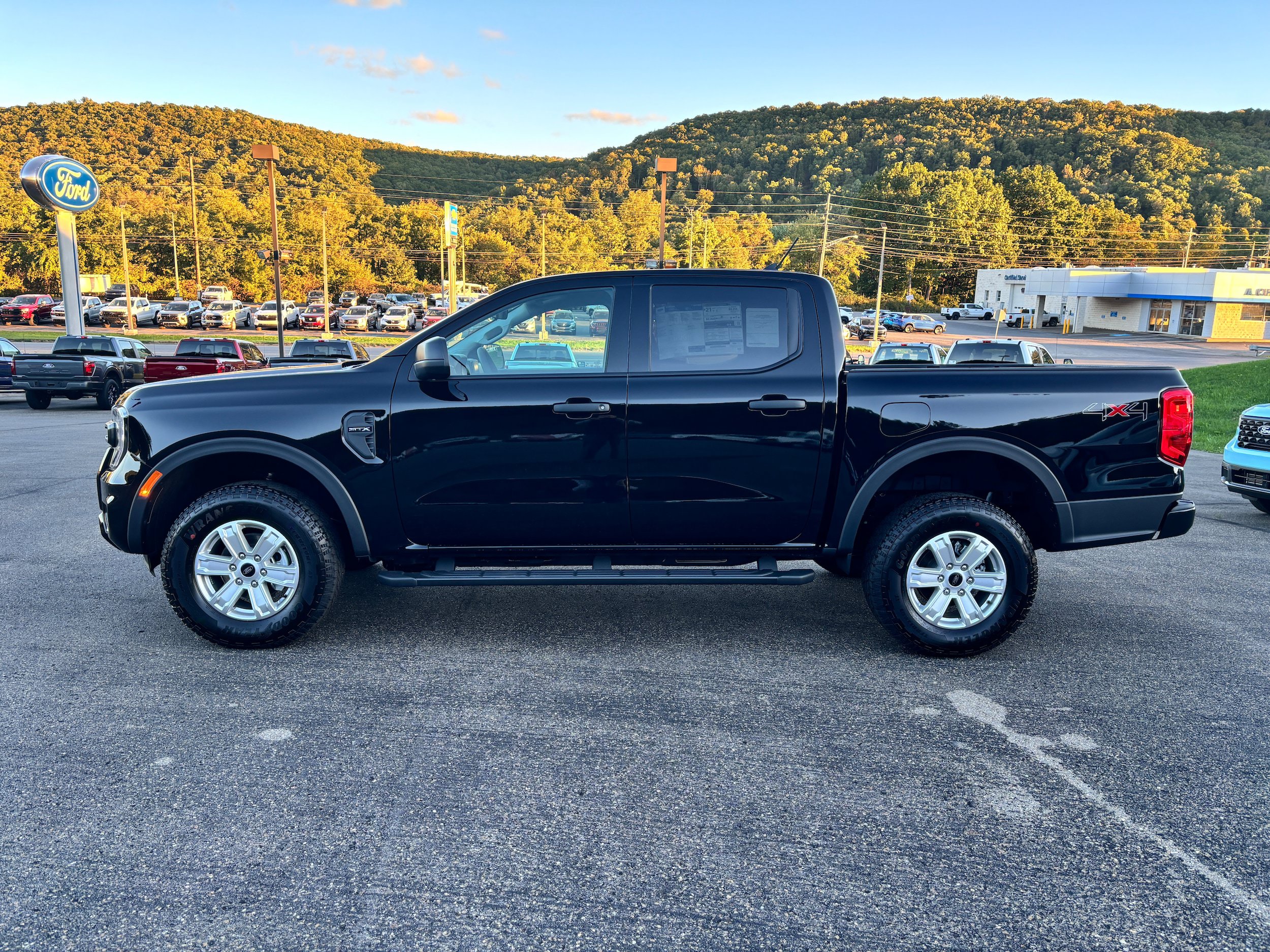 New 2026 Ford Ranger XL w/ Trailer Tow Package AWD/4WD image 4