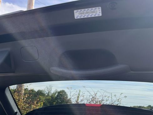 Used 2025 Hyundai Kona SEL image 32