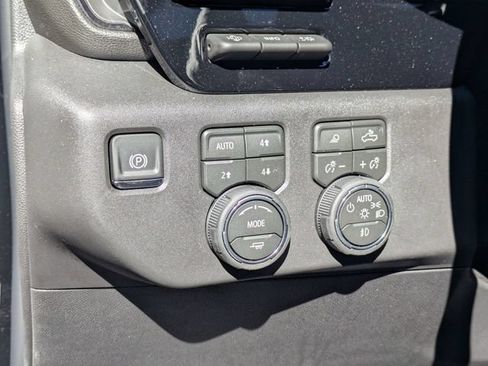 New 2026 Chevrolet Silverado 1500 ZR2 AWD/4WD image 14