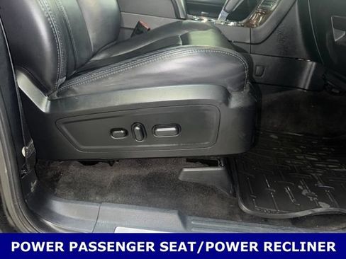 Used 2015 Lincoln Navigator 4WD image 40