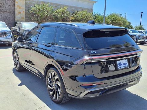 Used 2024 Lincoln Nautilus Reserve w/ Equipment Group 203A AWD/4WD image 26