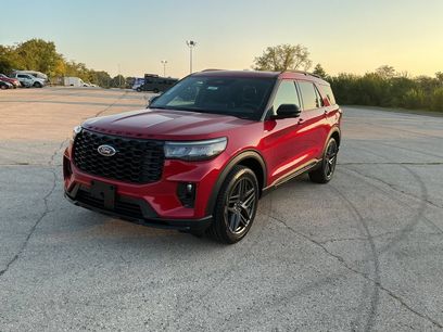 New 2026 Ford Explorer ST-Line w/ ST-Line Street Pack