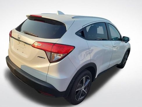 Used 2022 Honda HR-V EX image 2
