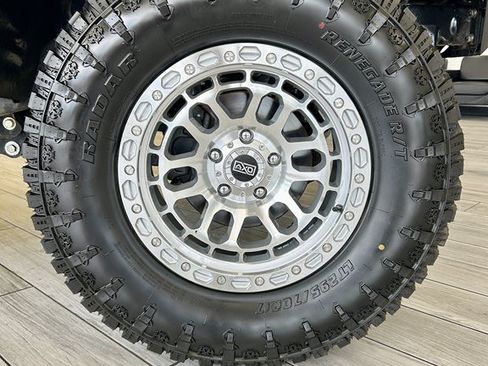 Used 2016 Jeep Wrangler Unlimited Sport AWD/4WD image 17