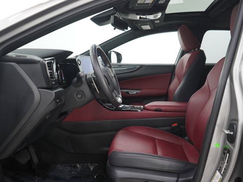 Used 2024 Lexus NX 350h AWD image 24