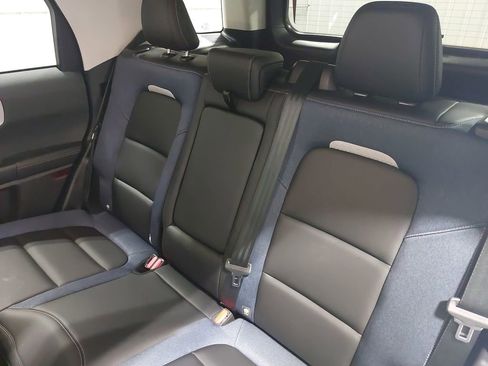 Used 2025 Ford Bronco Sport Outer Banks image 13