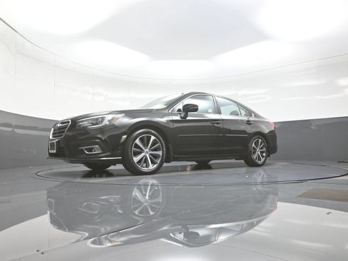 Used 2019 Subaru Legacy 2.5i Limited AWD/4WD image 11