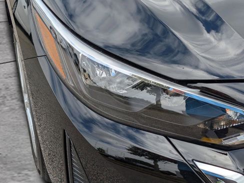 New 2025 Nissan Sentra S image 9