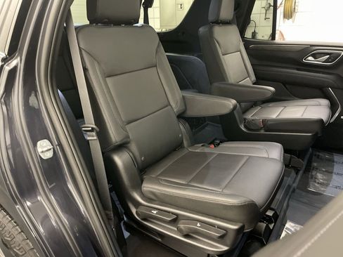 Used 2023 Chevrolet Tahoe Z71 w/ Luxury Package image 21