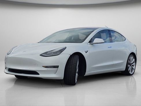 Used 2018 Tesla Model 3 image 20