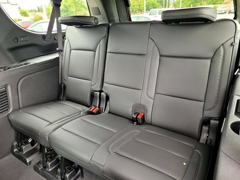 New 2026 GMC Yukon XL Denali AWD/4WD image 6