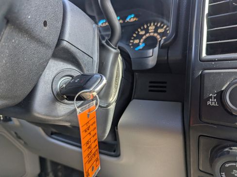 Used 2018 Ford F150 XL w/ Equipment Group 101A Mid image 18