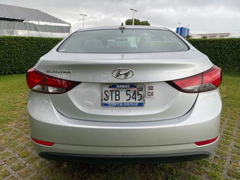 Used 2016 Hyundai Elantra SE w/ Option Group 02 FWD image 6