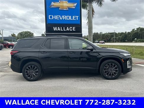 Certified 2023 Chevrolet Traverse RS image 5