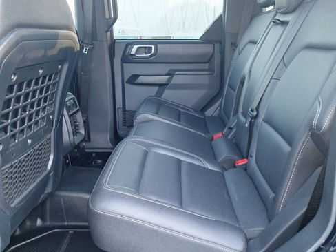 Certified 2025 Ford Bronco Badlands image 15