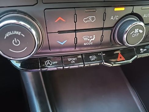 Used 2023 Dodge Durango GT AWD/4WD image 62