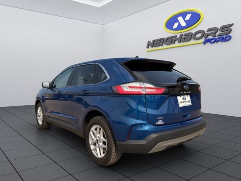 Used 2024 Ford Edge SEL w/ Convenience Package AWD/4WD image 4