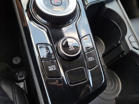 Used 2023 Kia Sportage EX image 24