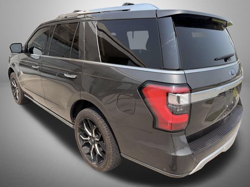 Used 2019 Ford Expedition Platinum AWD/4WD image 4