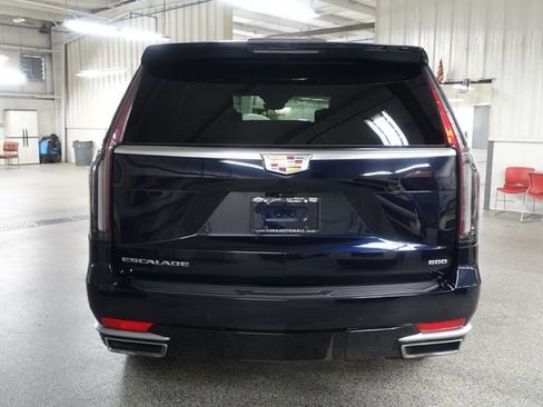 Used 2023 Cadillac Escalade Premium Luxury AWD/4WD image 6