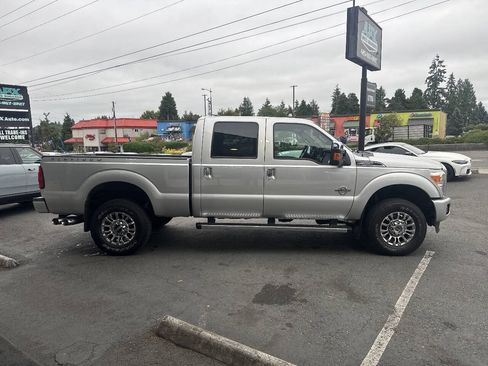 Used 2014 Ford F350 Platinum w/ Platinum Package AWD/4WD image 6