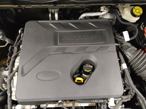 Used 2020 Ford Escape SE image 30