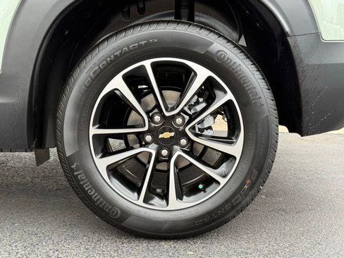 New 2026 Chevrolet TrailBlazer LT FWD image 16