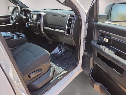 Used 2024 RAM 1500 Warlock AWD/4WD image 13