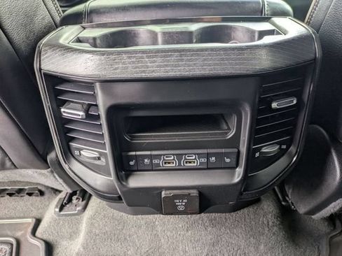 Used 2022 RAM 1500 Limited AWD/4WD image 30
