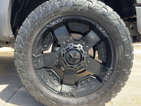 Used 2014 Ford F150 Raptor w/ Equipment Group 801A Luxury AWD/4WD image 14