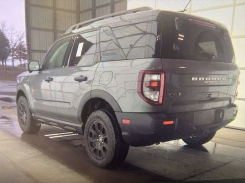 Used 2025 Ford Bronco Sport Badlands image 3