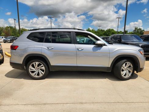 Used 2023 Volkswagen Atlas SE FWD image 6