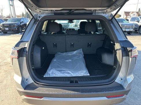 New 2026 Chevrolet Equinox LT w/ LPO, Floor Liner Package image 8