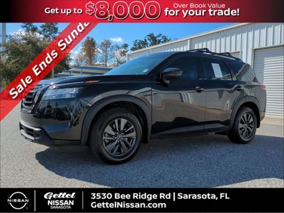 Certified 2022 Nissan Pathfinder SV w/ SV Premium Package