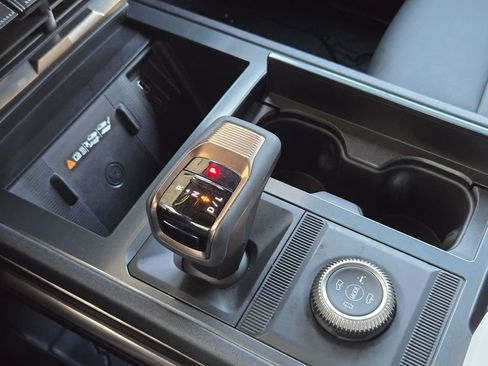 Used 2025 GMC Hummer EV 3X w/ LPO, Illumination Package image 23