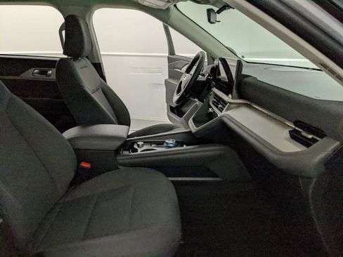 Certified 2025 Ford Explorer Active image 20