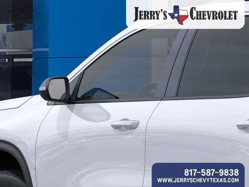 New 2026 Chevrolet Traverse LT w/ Driver Confidence Package image 14