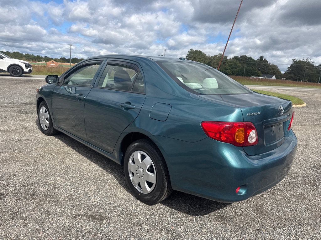Used 2010 Toyota Corolla LE FWD image 8