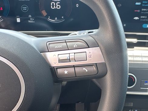Used 2026 Hyundai Kona SE FWD image 26