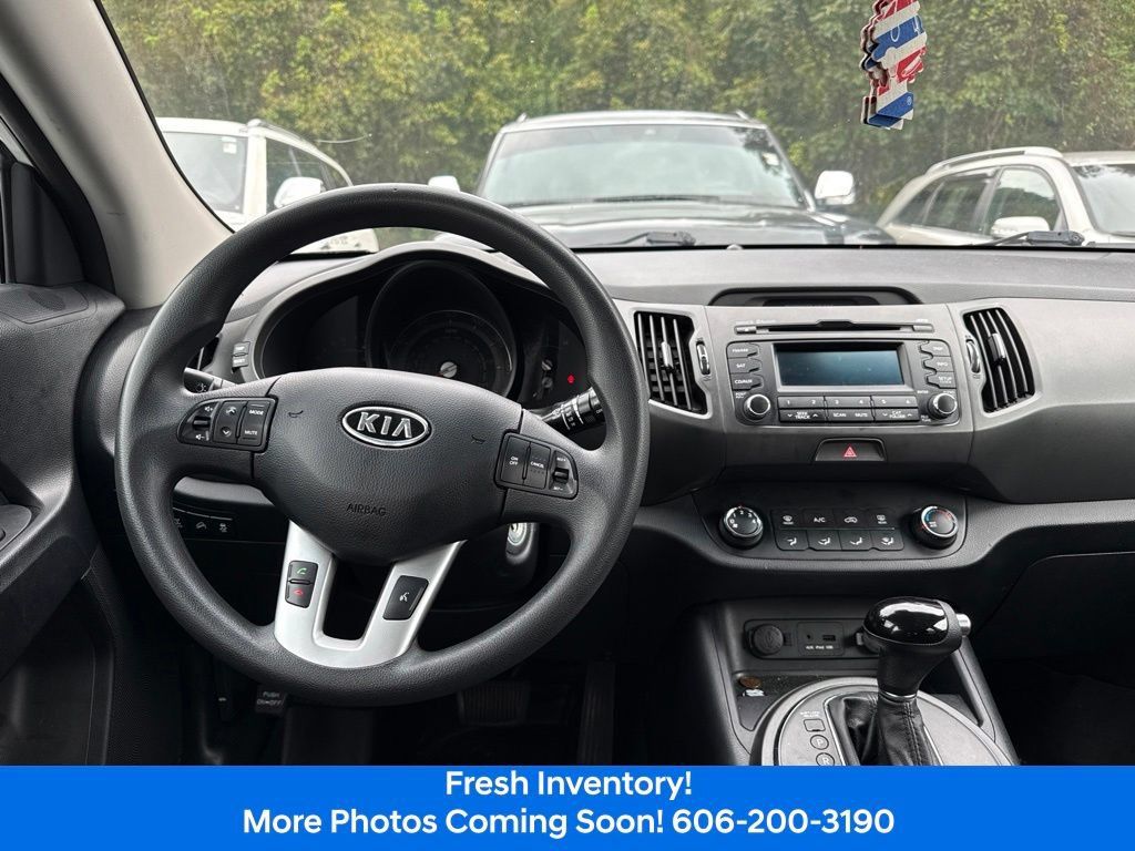 Used 2012 Kia Sportage LX AWD/4WD image 8