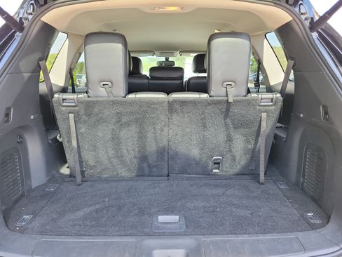 Used 2018 Nissan Pathfinder SL image 28