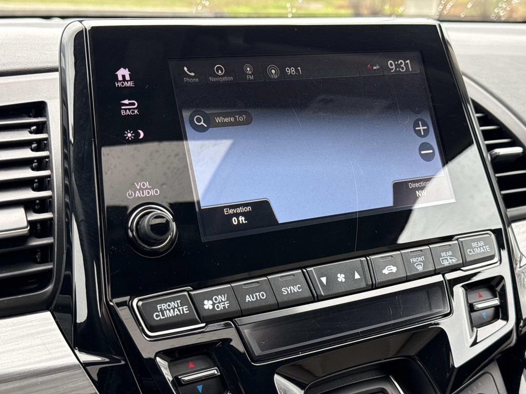 Used 2023 Honda Odyssey Elite image 5